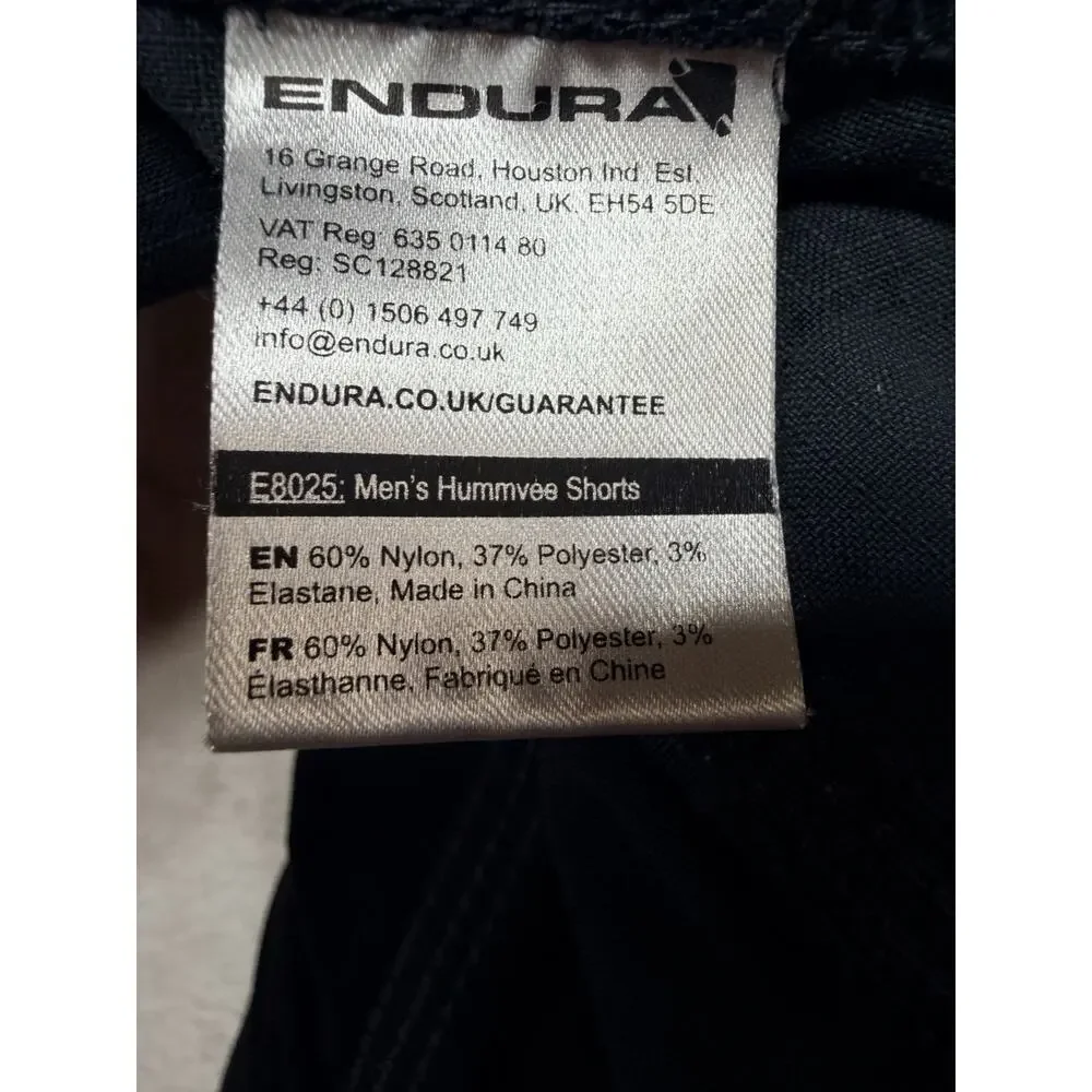 Endura Hummvee Mountain Bike Shorts Mens XL Grey Digital Camo MTB Cycling Cargo